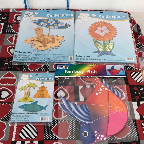 🛍️Fantasy Fish and Centerpiece Decorations Set - Picture 1 of 2